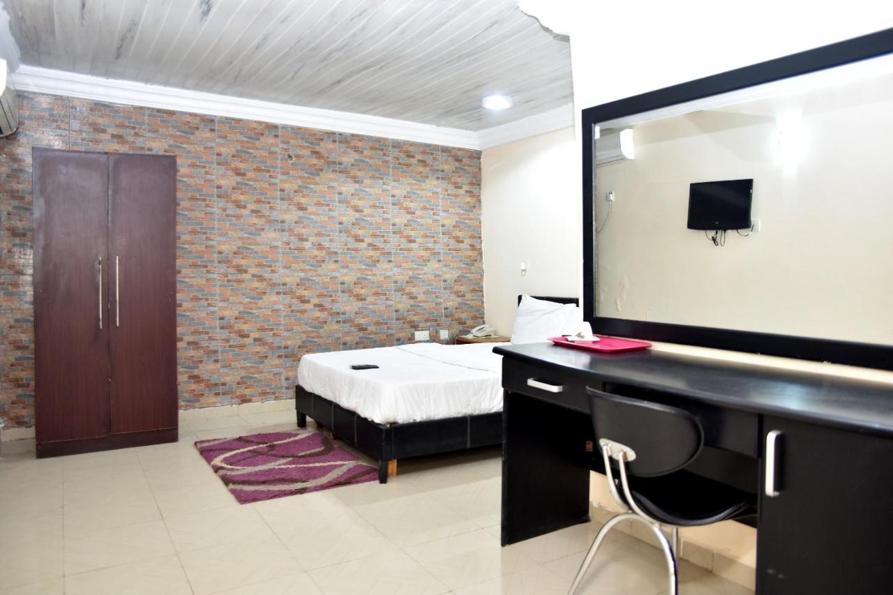 Koraf Hotels Abuja Exterior photo